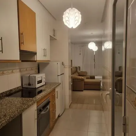 Alicante Apartment דירה אליקאנטה