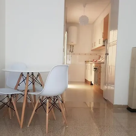 דירה Alicante Apartment *